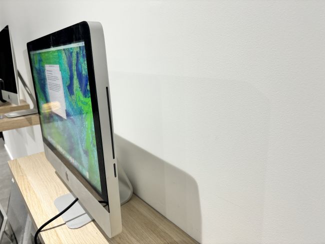 Refurbished Apple iMac All-In-One met Intel Core 2 Duo, 12GB RAM, 500GB HDD, 21.5 inch