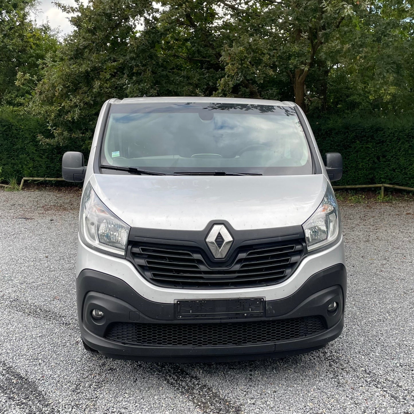 Renault Trafic 2017 – Diesel – Handgeschakeld – 295.618 km