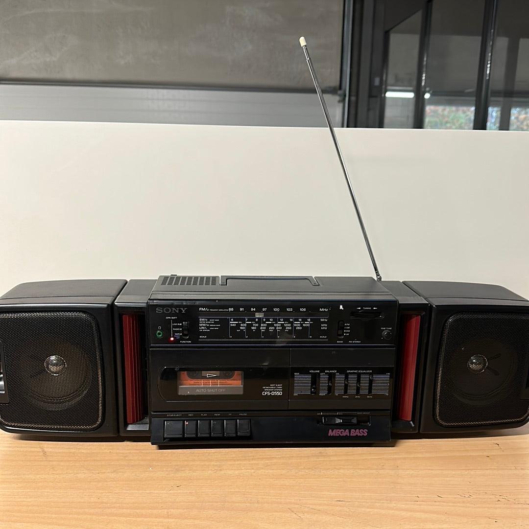 Draagbare radio cassette Sony CFS-D550 - Veilingcoach.be