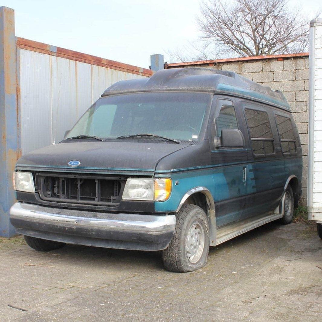Ford E150 mobilhome 1999 - Veilingcoach.be
