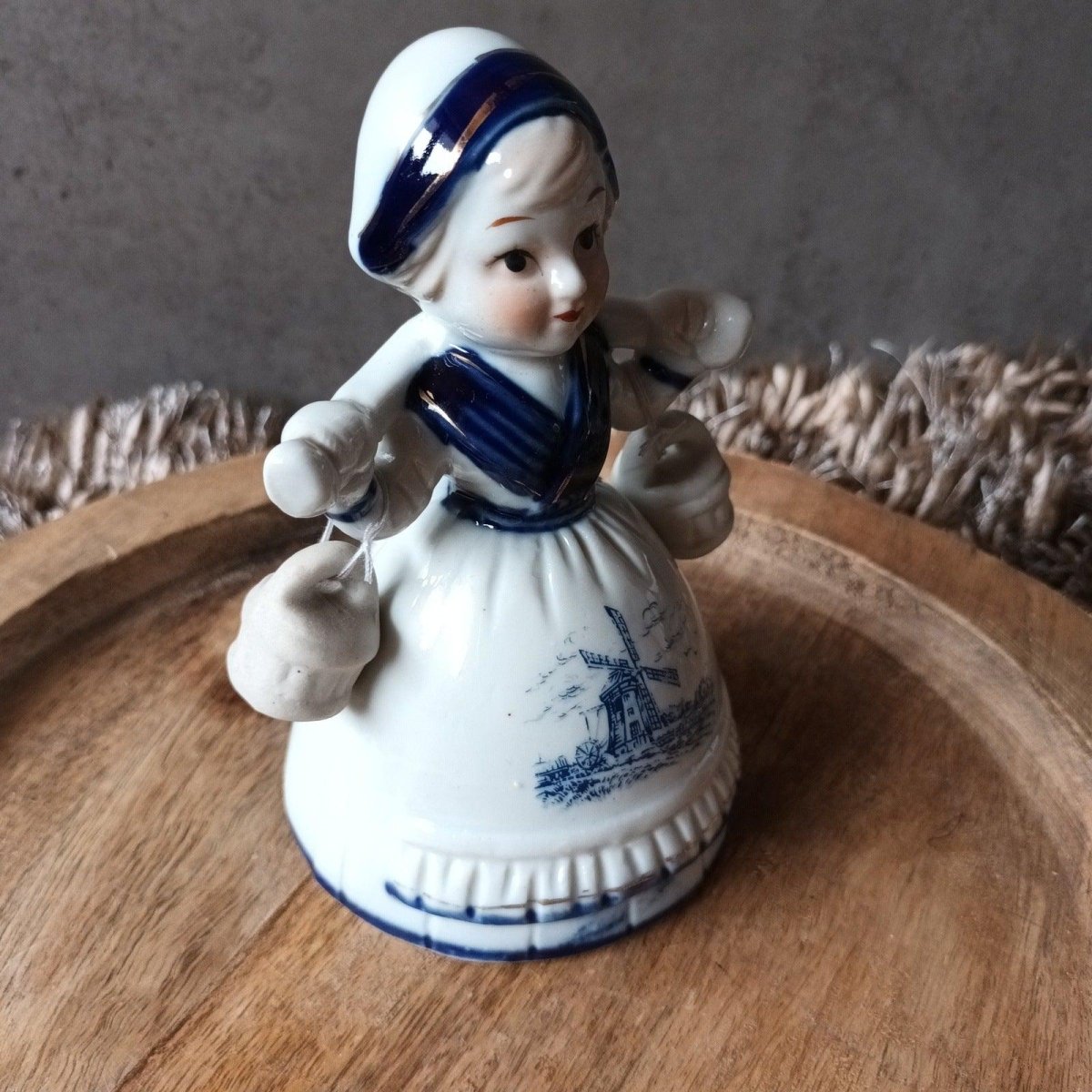 Vintage Delftsblauw beeld waterdrager - klokkenluider - Veilingcoach.be